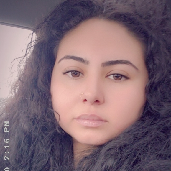 Meet your Posher, Willow - Picture 3 of 7